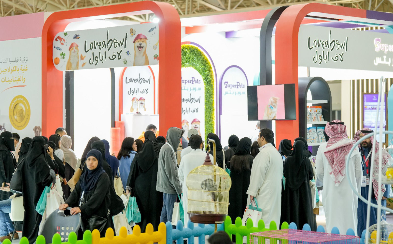 مين راح تكون ملكة القطاوة وبطل قرية الكلاب في الرياض؟   تجارب استثنائية تنتظركم في معرض الحيوانات الأليفة والطب البيطري 2026